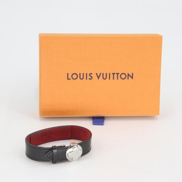 Louis Vuitton Monogram Flower Motif Wish Leather Cuff Bracelet LV-1118P-0009 - Picture 2 of 9